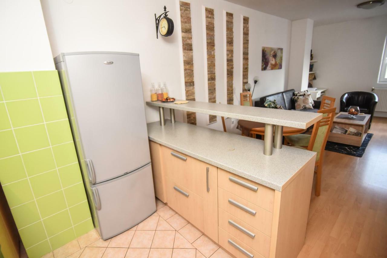 Victoria Apartment - Excellent Choice - Near Center سكوبجي المظهر الخارجي الصورة