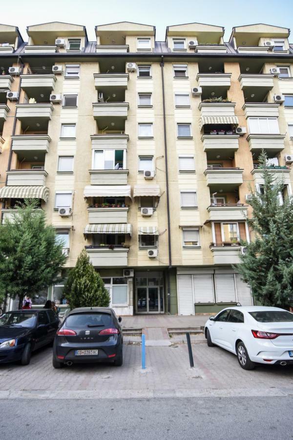 Victoria Apartment - Excellent Choice - Near Center سكوبجي المظهر الخارجي الصورة